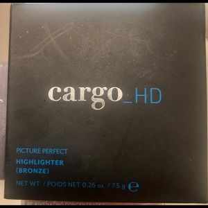 Cargo Makeup - Cargo HD Picture Perfect bronze highlighter New Cargo Makeup - Cargo HD Picture Perfect bronze highlighter New